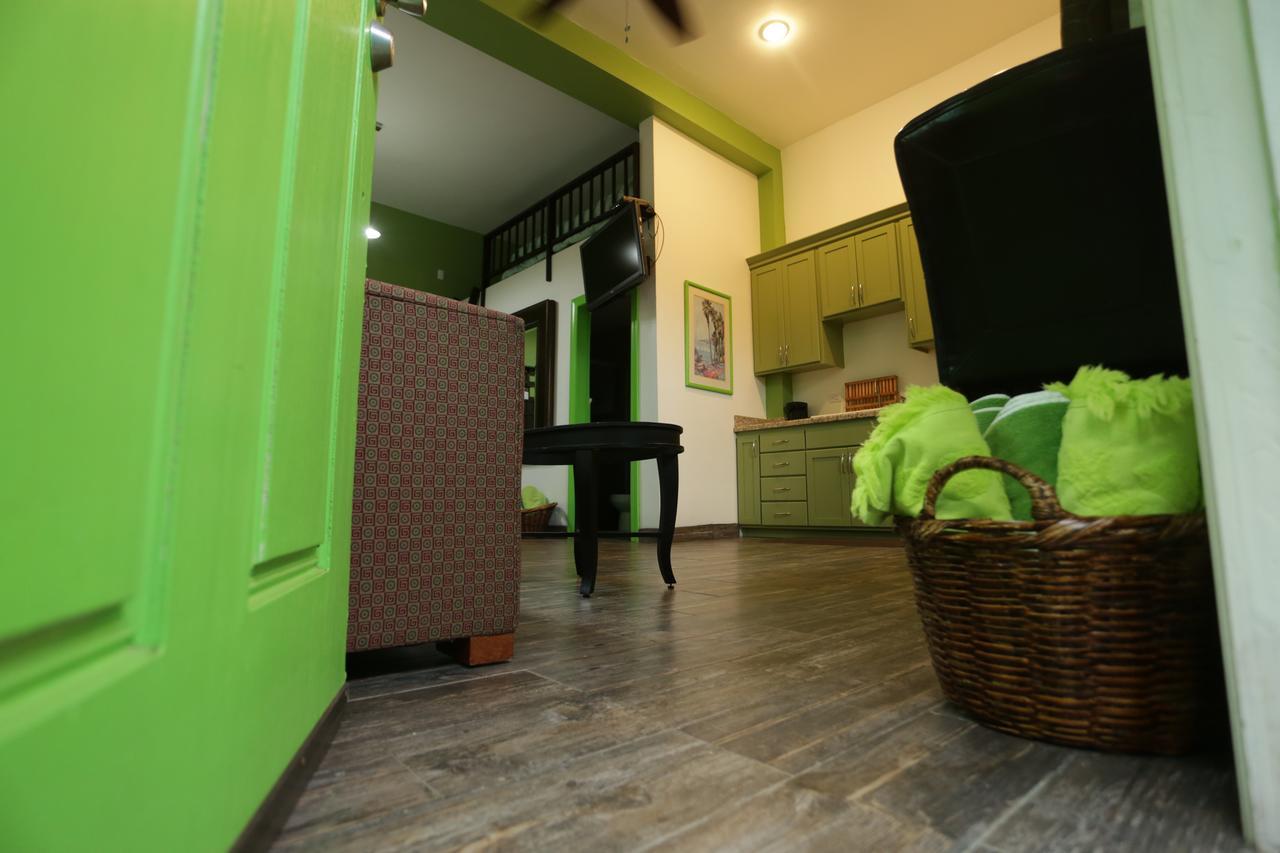 Trojan House Apartamento Ensenada Exterior foto